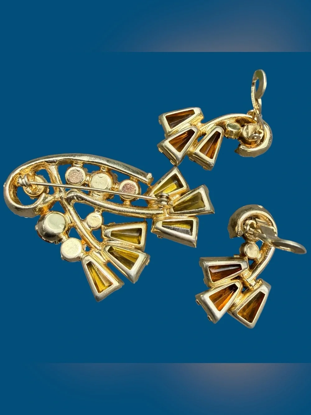VERIFIED JULIANA D&E Keystone Baguette Rhinestone Brooch & Earrings Yellow Topaz